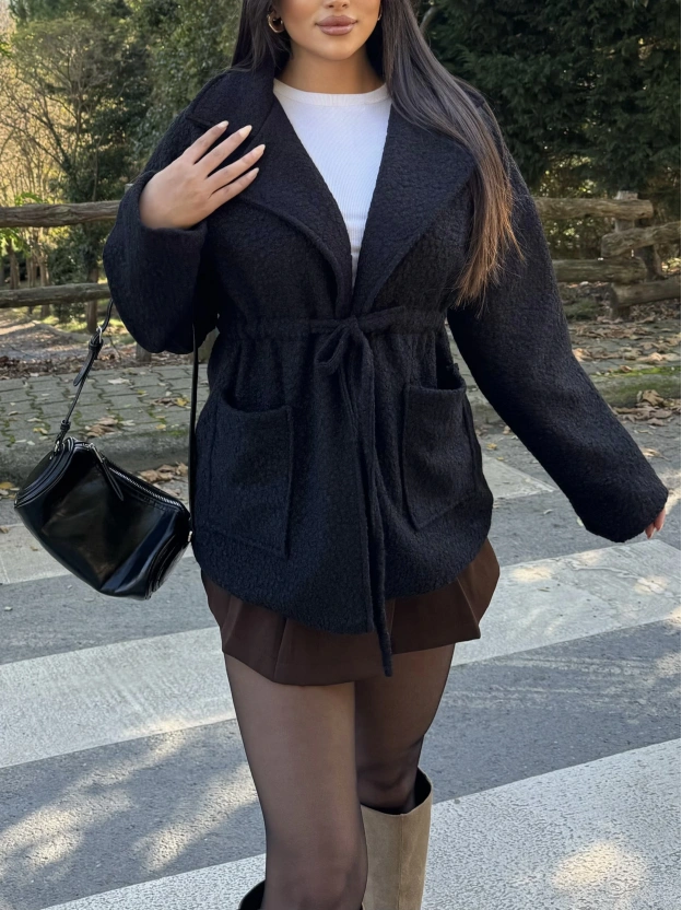 Siyah Bağlamalı Tasarım Mont