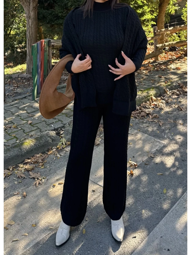 Siyah Üçlü Triko Takım