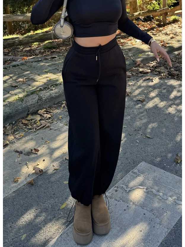 Siyah Şardonlu Barrel Fit Eşofman Altı