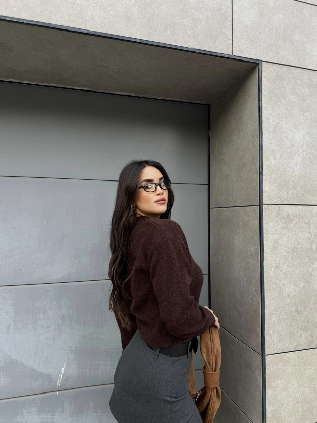 Kahverengi V Yaka Premium Kazak