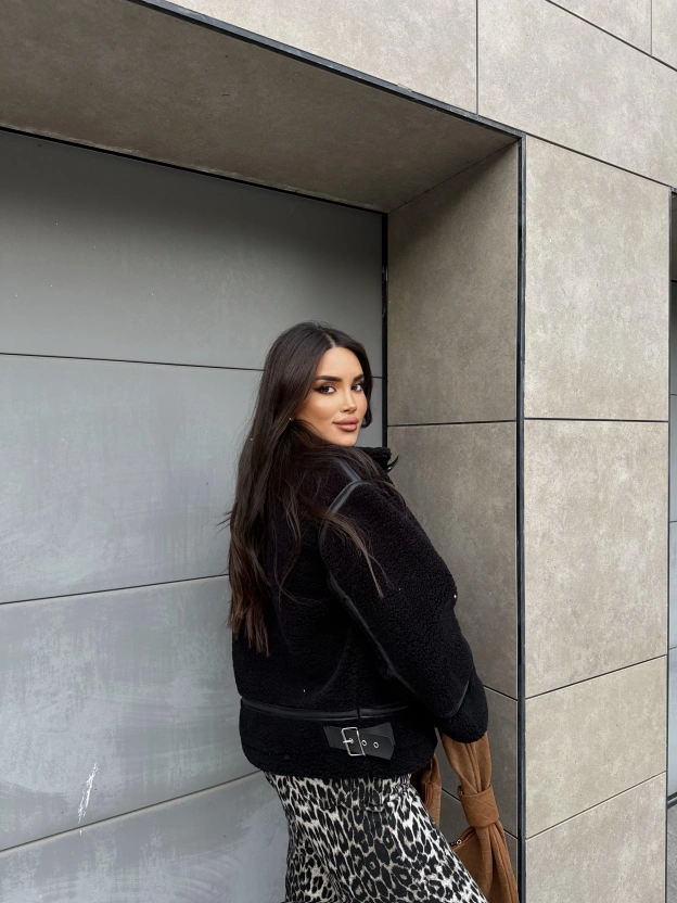 Siyah Zra Model Peluş Mont