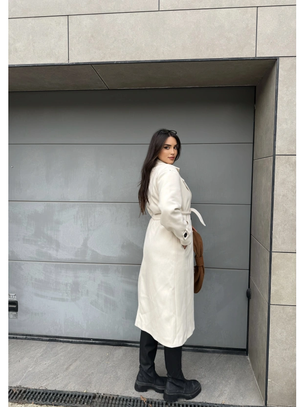 Krem Uzun Kuşaklı Kaşe Kaban