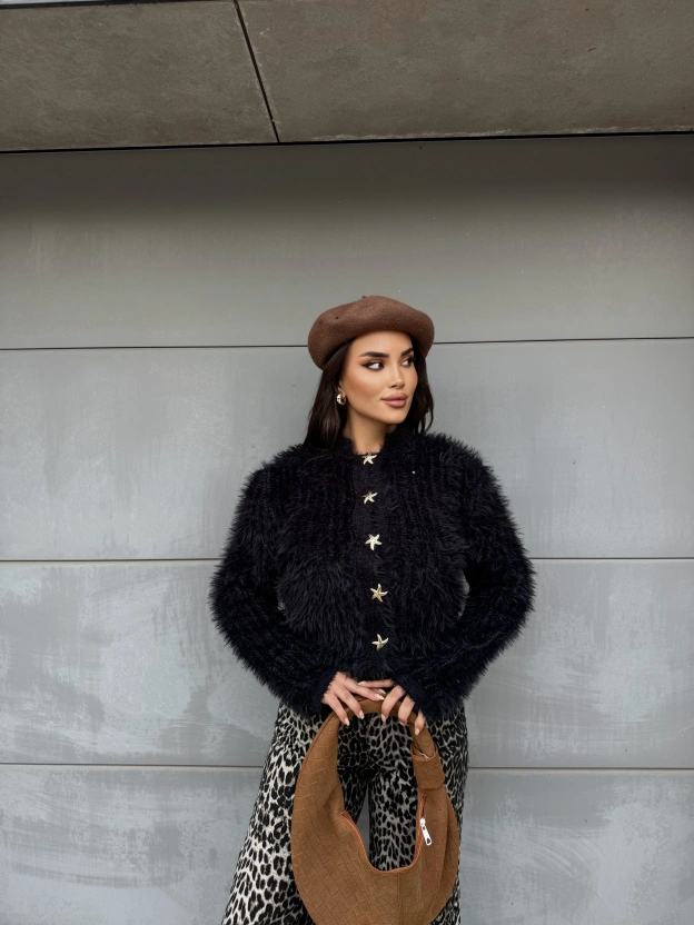 Siyah Yumoş Deniz Yıldızı Kazak