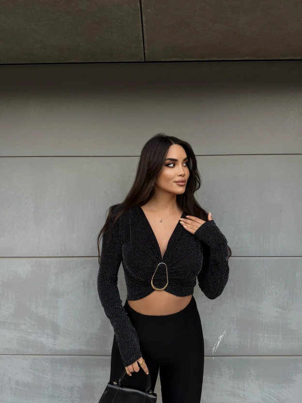 Siyah Buzzy Simli Tokalı Bluz