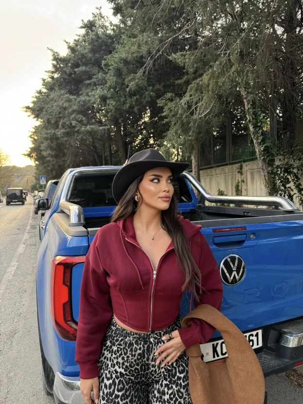 Bordo Korse Detay Crop Hırka