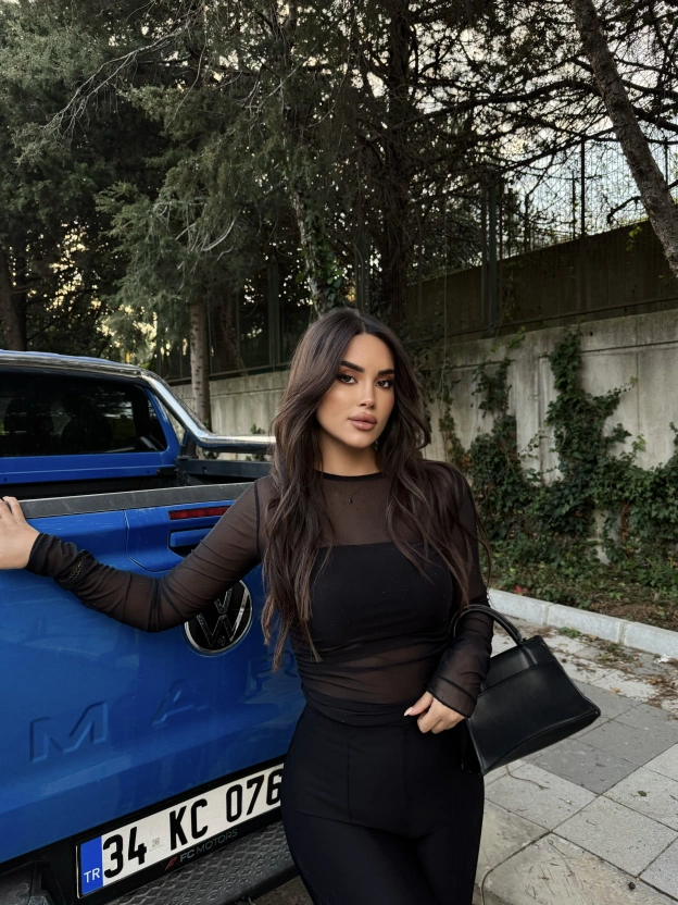 Siyah Taşlı Transparan bluz