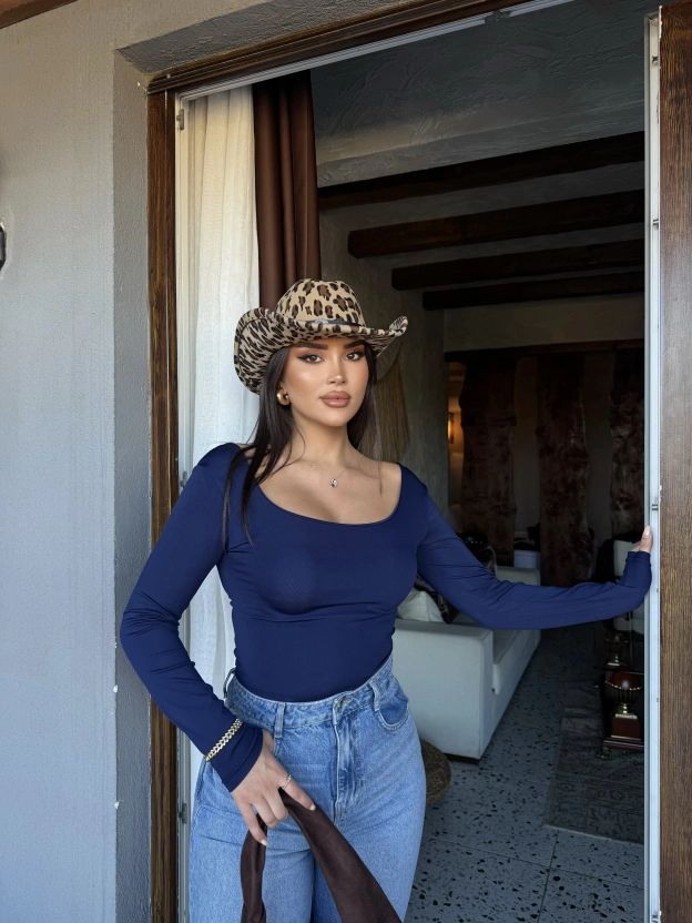 Lacivert Kare Yaka Bodysuit