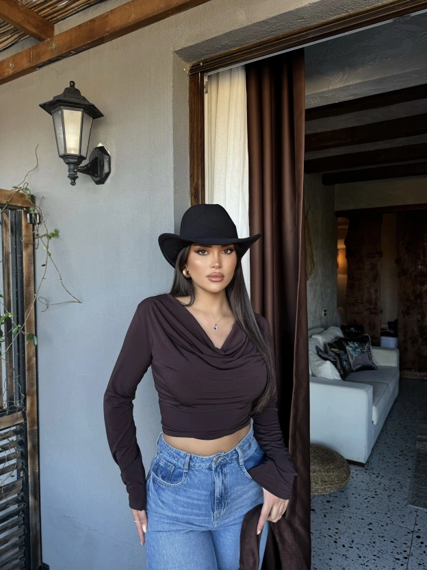 Kahverengi Degaje Yaka Bluz