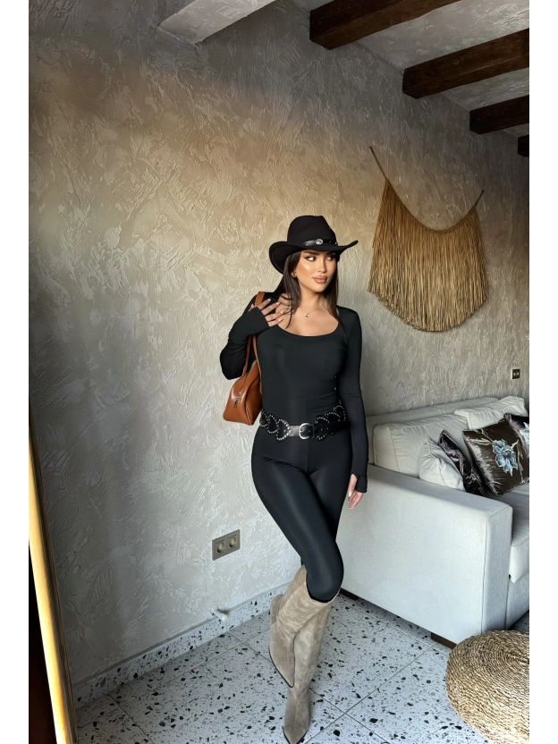 Siyah Kare Yaka Tulum