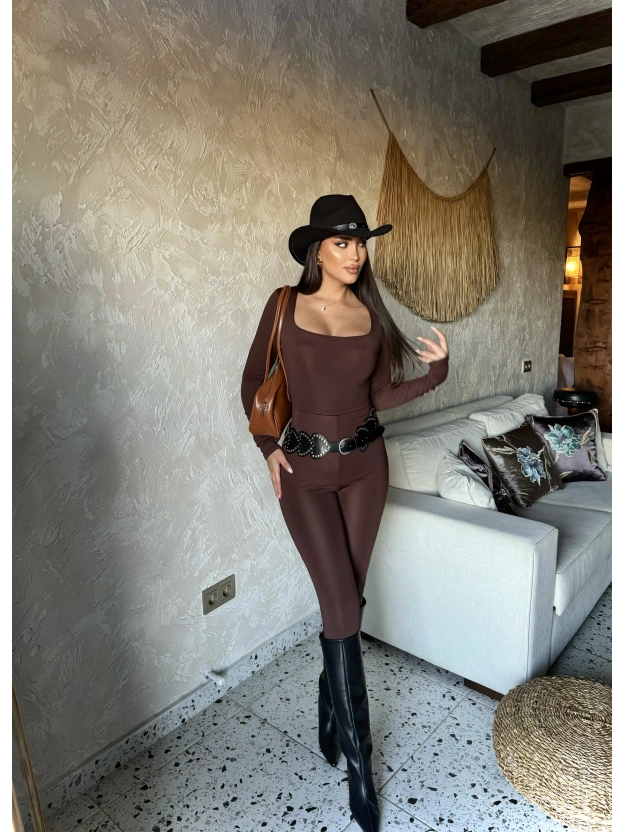 Kahverengi Kare Yaka Tulum