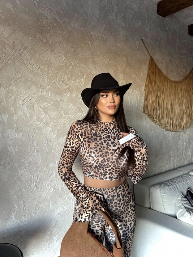 Leopar Balıkçı Yaka İspanyol Kol Crop Tayt Takım