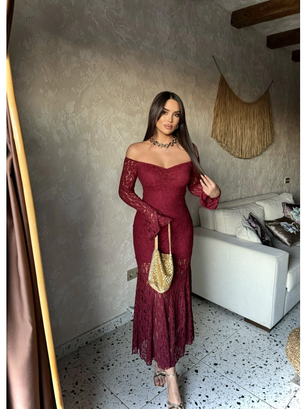 Bordo Dantelli Madonna Yaka Uzun Elbise