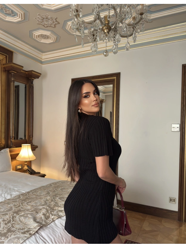 Siyah Kısa Kol Triko Elbise