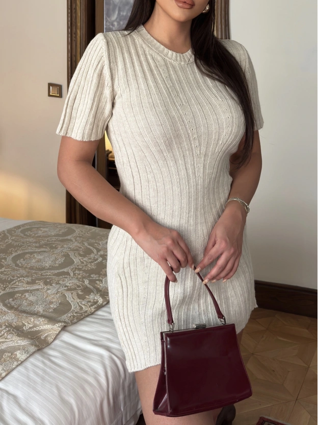 Bej Kısa Kol Triko Elbise