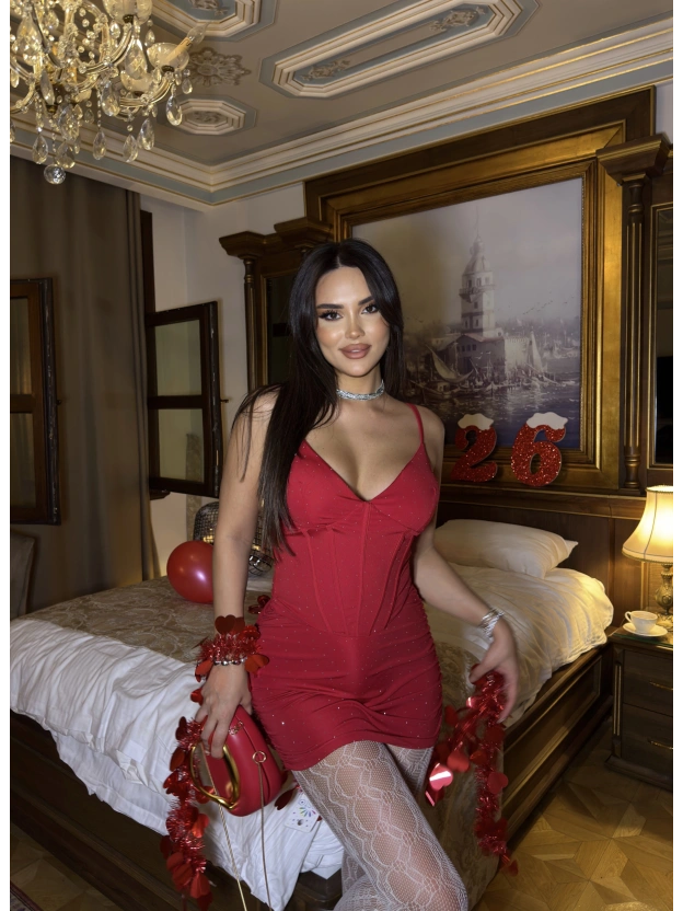 Kırmızı Taşlı Korse Detay Elbise