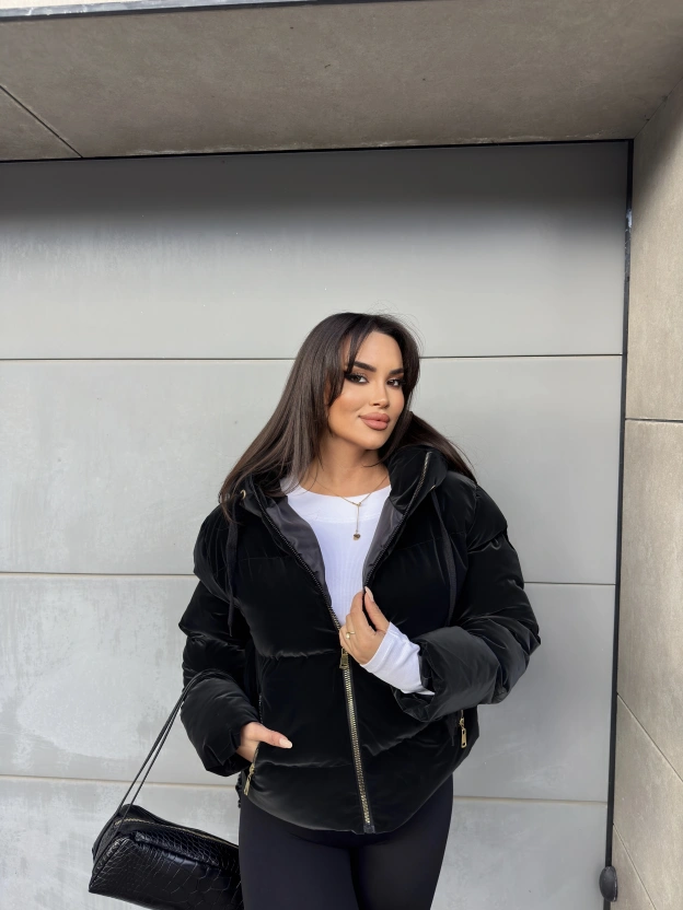 Siyah İnfinity Parlak Mont