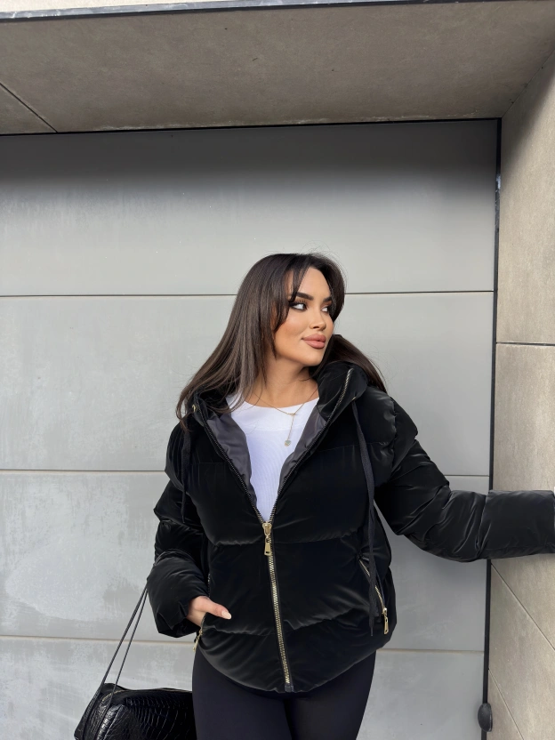 Siyah İnfinity Parlak Mont