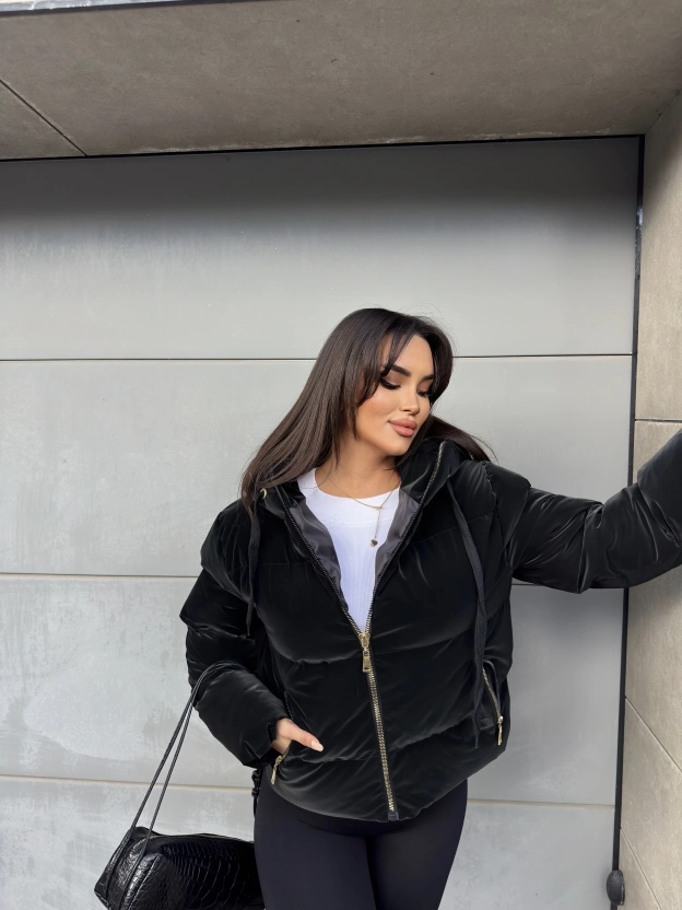 Siyah İnfinity Parlak Mont