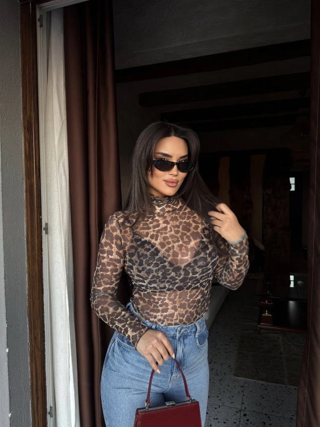 Leopar Balıkçı Yaka Transparan Bluz