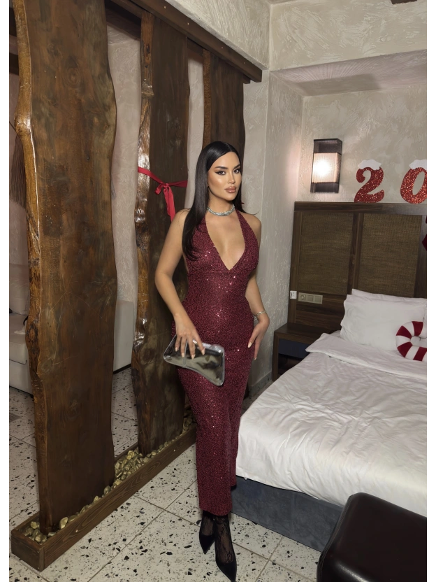 Bordo Payetli Boyundan Bağlamalı Uzun Elbise