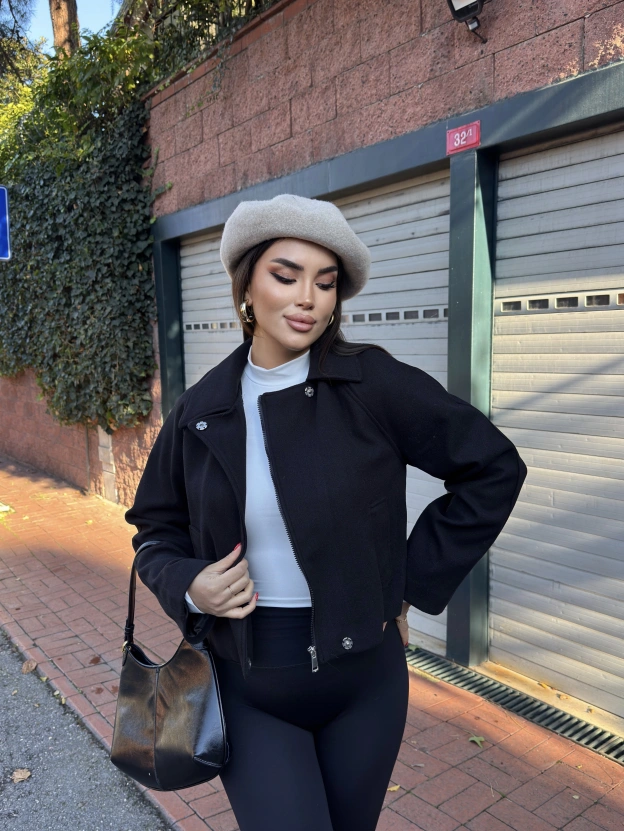 Siyah Polo Yaka Kaşe Mont