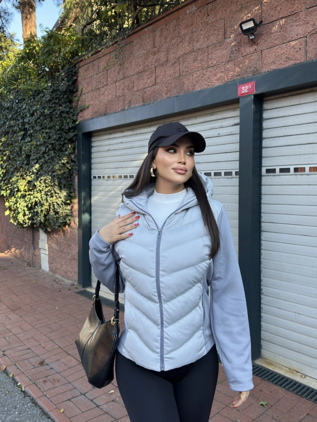 Gri Kapüşonlu Range Mont