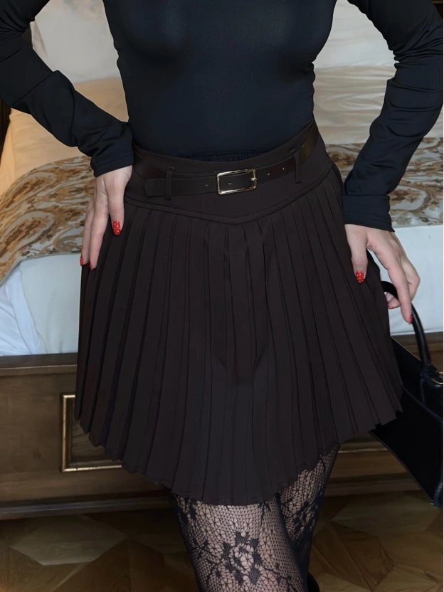 Kahverengi Piliseli Şort Etek