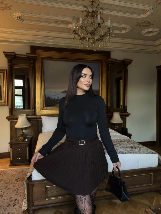 Kahverengi Piliseli Şort Etek