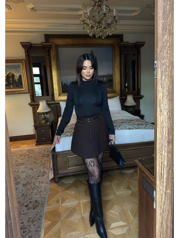 Kahverengi Piliseli Şort Etek