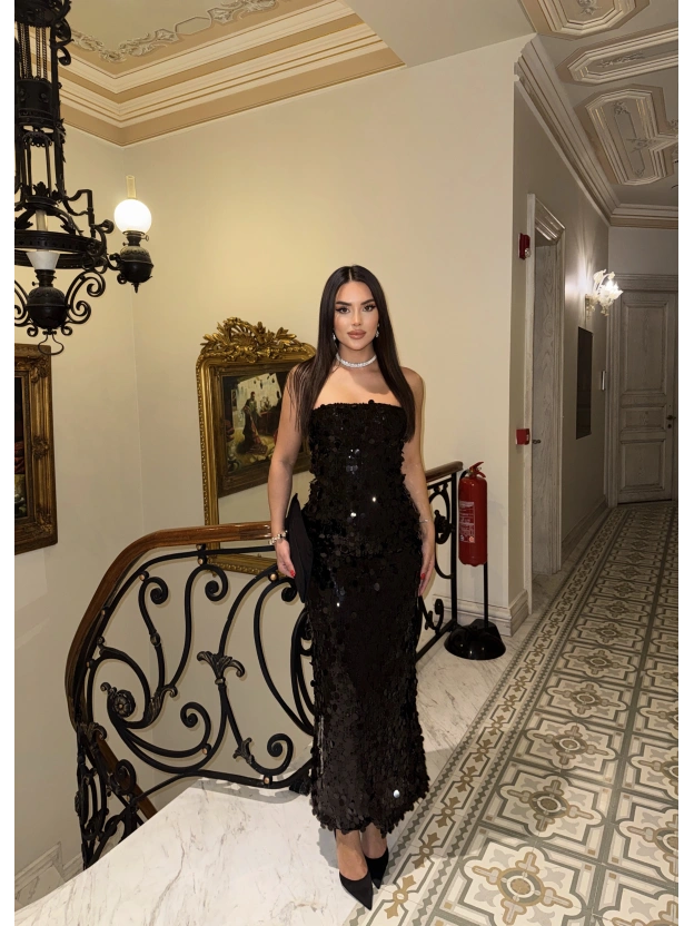 Siyah Straplez Uzun Payetli Elbise