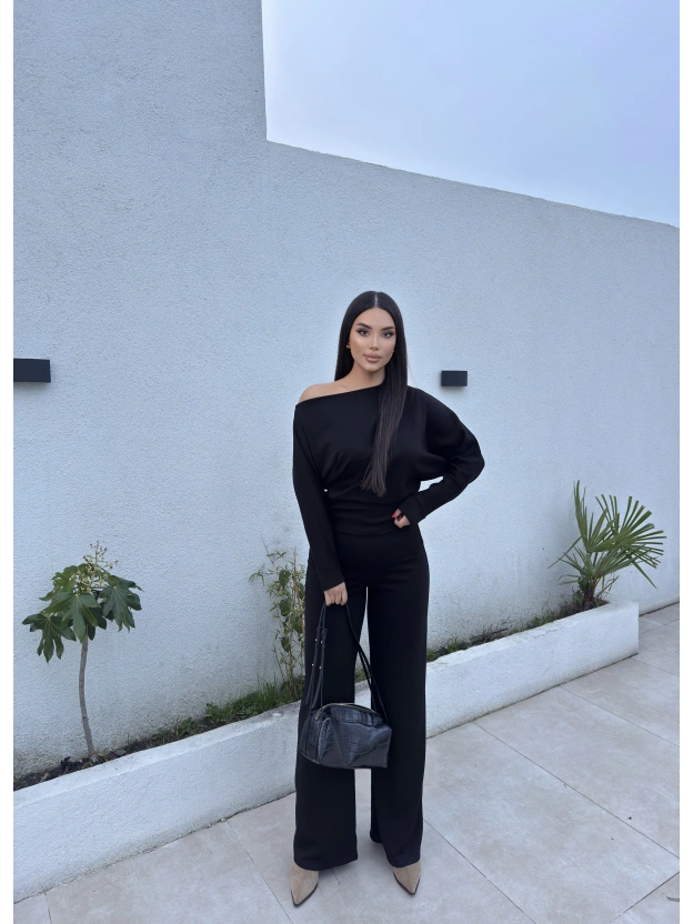 Siyah Kayık Yaka Basic Takım