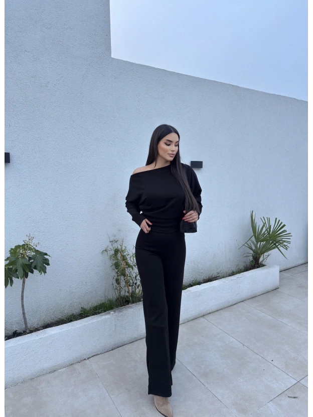 Siyah Kayık Yaka Basic Takım