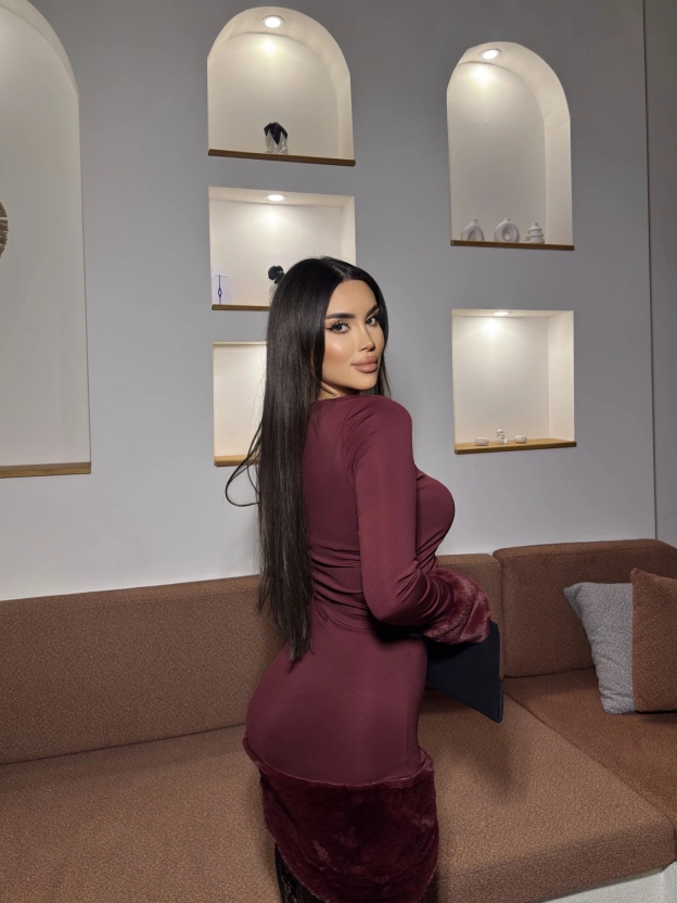 Bordo Eteği Kürklü Mini Elbise