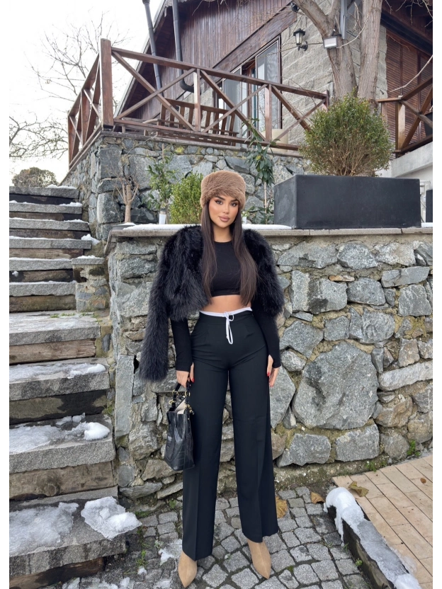 Siyah Bel Detay Kumaş Pantolon