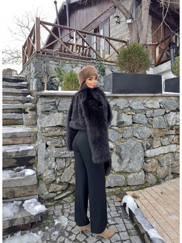 Siyah Bel Detay Kumaş Pantolon