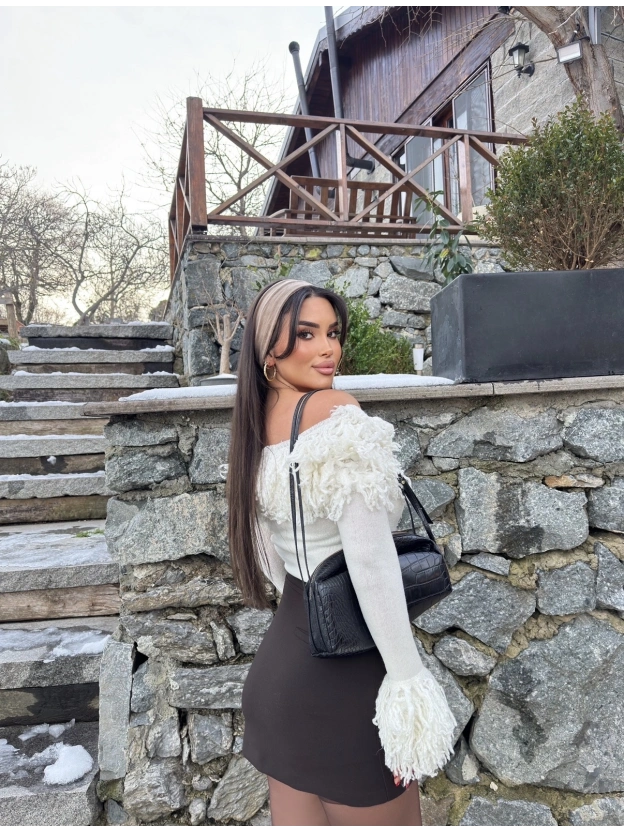 Kahverengi Toka Detay Mini Şort Etek