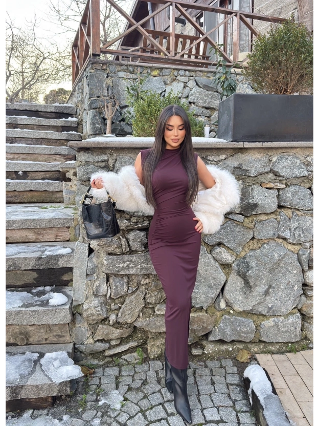 Mürdüm Kolsuz Yırtmaç Detay Uzun Elbise