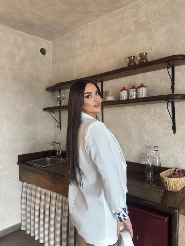 Beyaz Leopar Detay Blazer Ceket