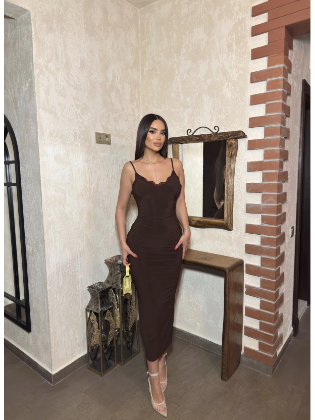 Kahverengi Dantel Detay Uzun Elbise