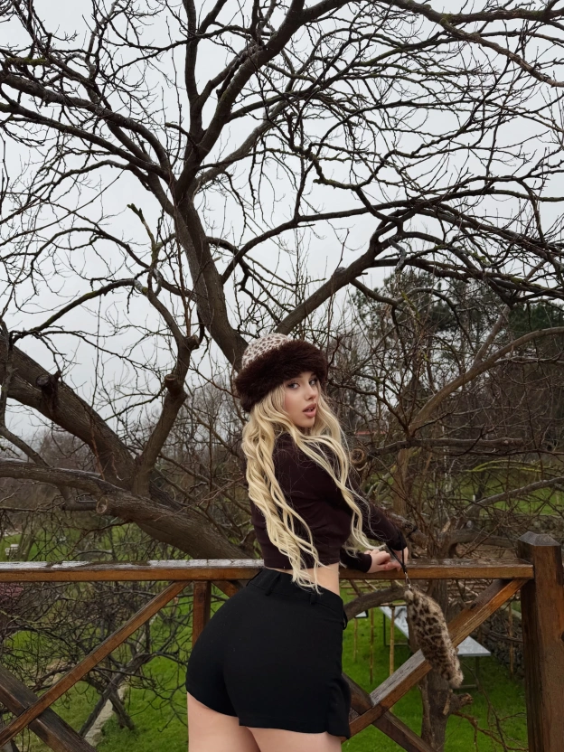 Siyah Pileli Mini Şort Etek