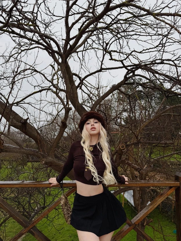 Siyah Pileli Mini Şort Etek