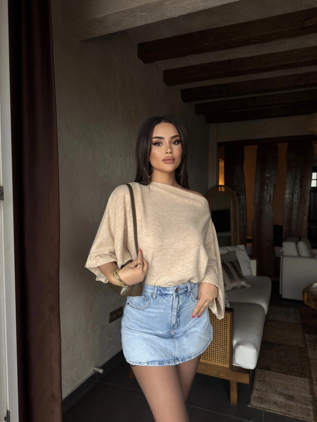 Bej Yarasa Kol Kayık Yaka Yumoş Bluz