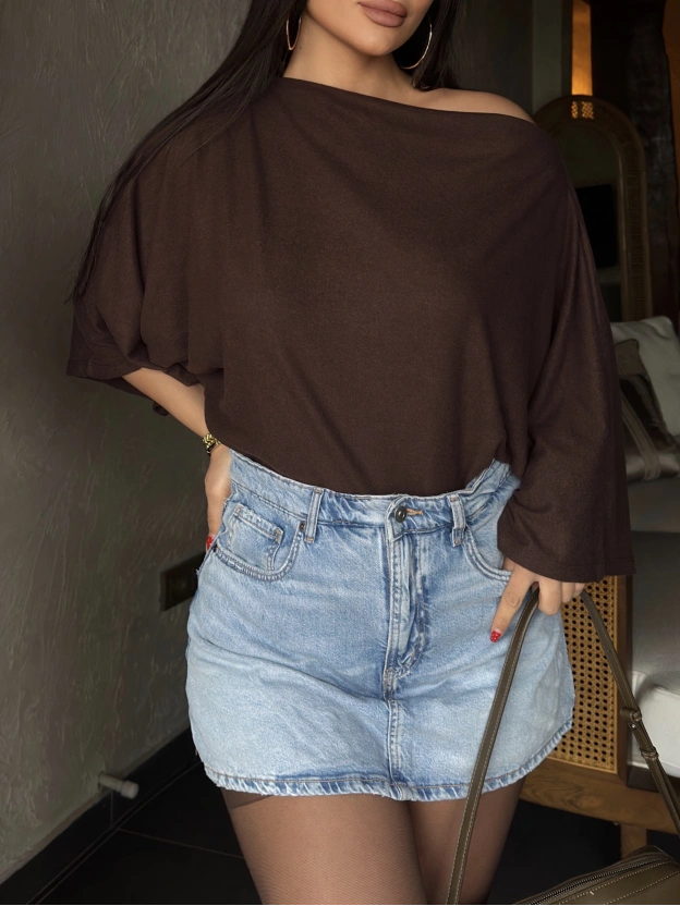 Kahverengi Yarasa Kol Kayık Yaka Yumoş Bluz