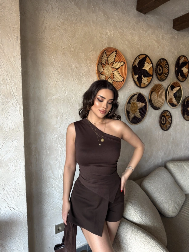 Kahverengi Asimetrik Tek Omuz Crop