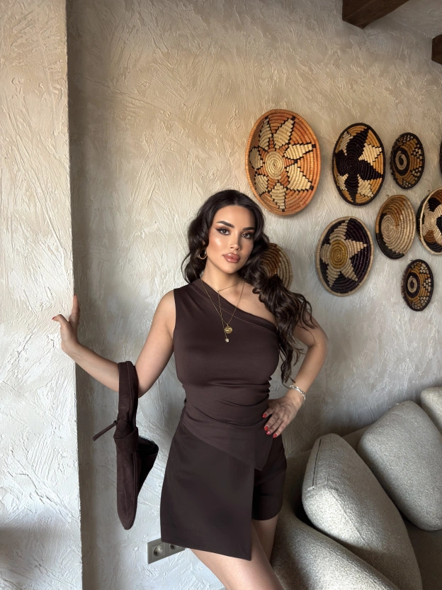 Kahverengi Asimetrik Tek Omuz Crop