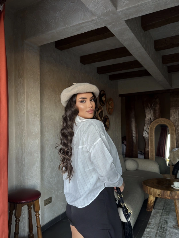 Beyaz Jakar Desen Gömlek