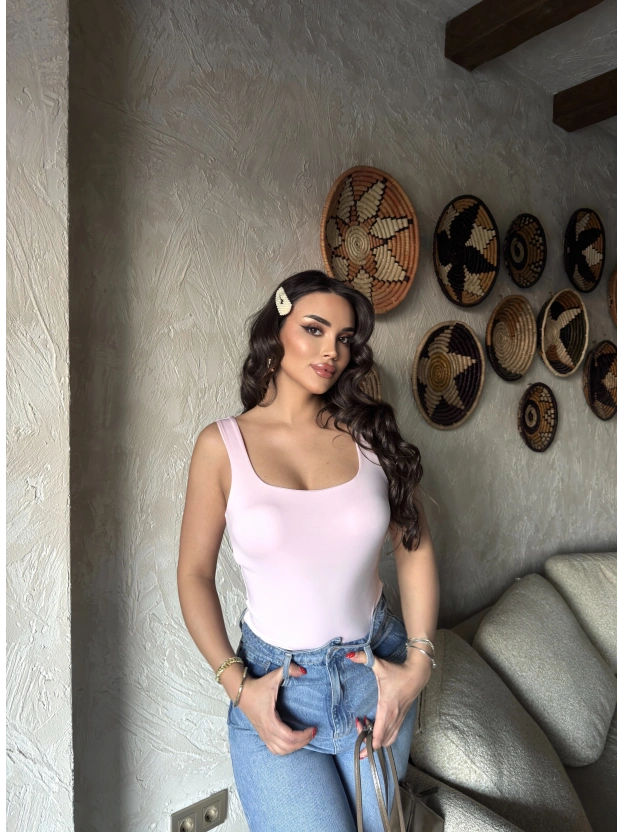 Pembe Kare Yaka Bodysuit