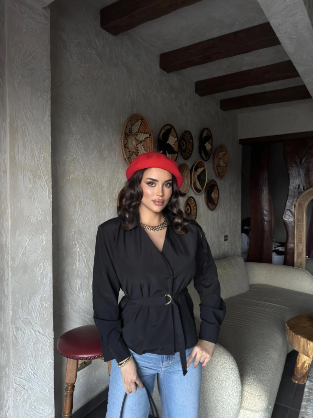 Siyah Gold Kemerli Gömlek