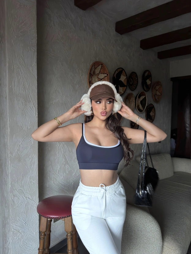 Lacivert Biyeli Crop