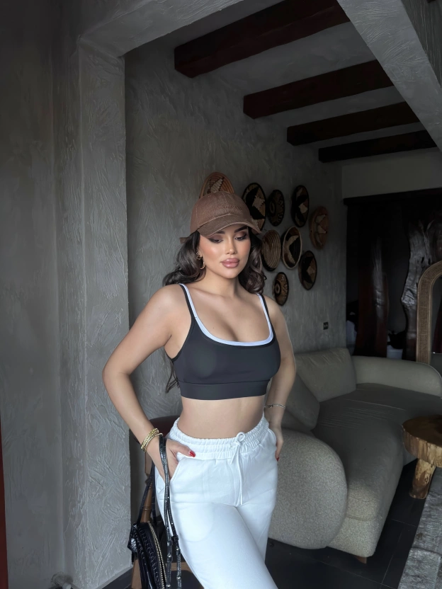 Siyah Biyeli Crop Top